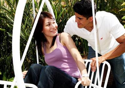 Nostalgia seks masa remaja dulu bisa Anda kreasikan kembali dengan istri Anda. Rahasianya ada di sini: ow.ly/DfFw307Kb3a