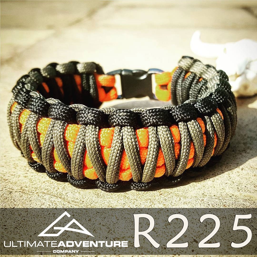 UltimateAdvCo's tweet photo. Black, Neon Orange and Gray King Cobra #Paracord Bracelet from Ultimate Adventure Company - BUY ONLINE: https://t.co/cmDd64K8x7 https://t.co/yDCJGTbvci