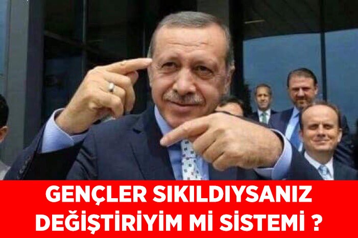 NC1453TV's tweet photo. Gençler sıkıldıysanız değiştireyim mi sistemi 😁😁
Napacan ısıracan mı ? 😂😂 #VekillerimiziIsırmayın
#CumhurunKararı https://t.co/vDXyk95oVw