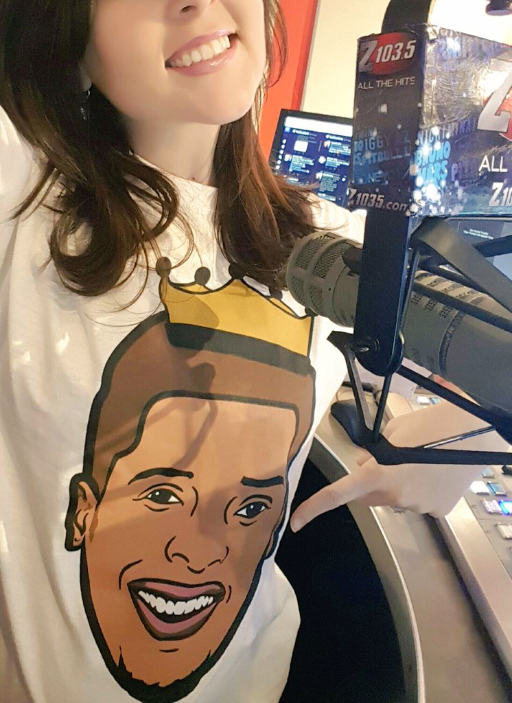 KatCallaghan's tweet image. RT this if you wanna see Kyle Lowry in the All-Star game like I do! #NBAVote @Klow7