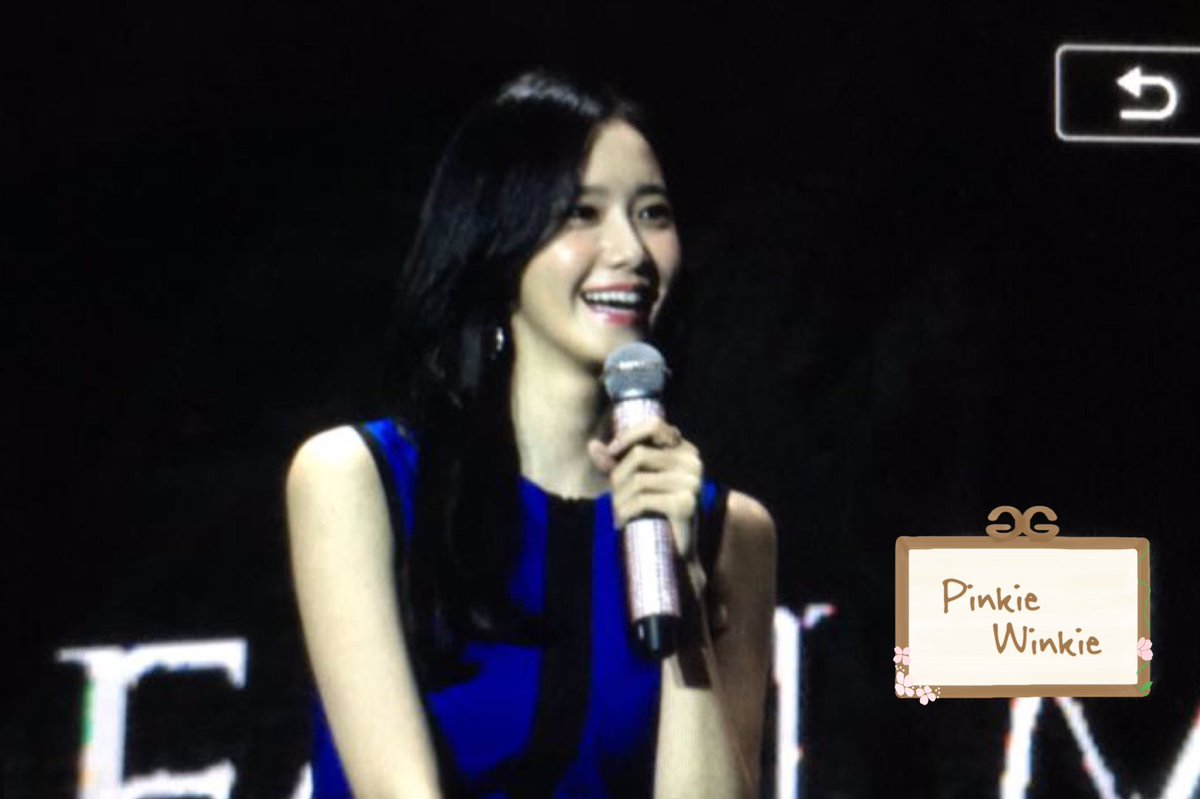 [PIC][13-01-2017]YoonA khởi hành đi Đài Loan để tham dự "THE K2 FANMEETING with YOONA in Taiwan" vào hôm nay C2DbhQLUAAAohMW