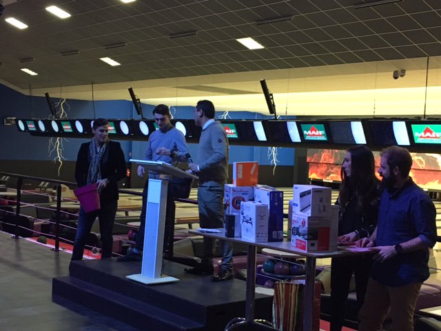 pprcxv's tweet photo. #Voeux2017 @Maif SOLFI 🔝 Tous les acteurs réunis à Tours le 10.01.2017 #BonheurPartagé 🎱🎳 https://t.co/g0hSFcOuLI