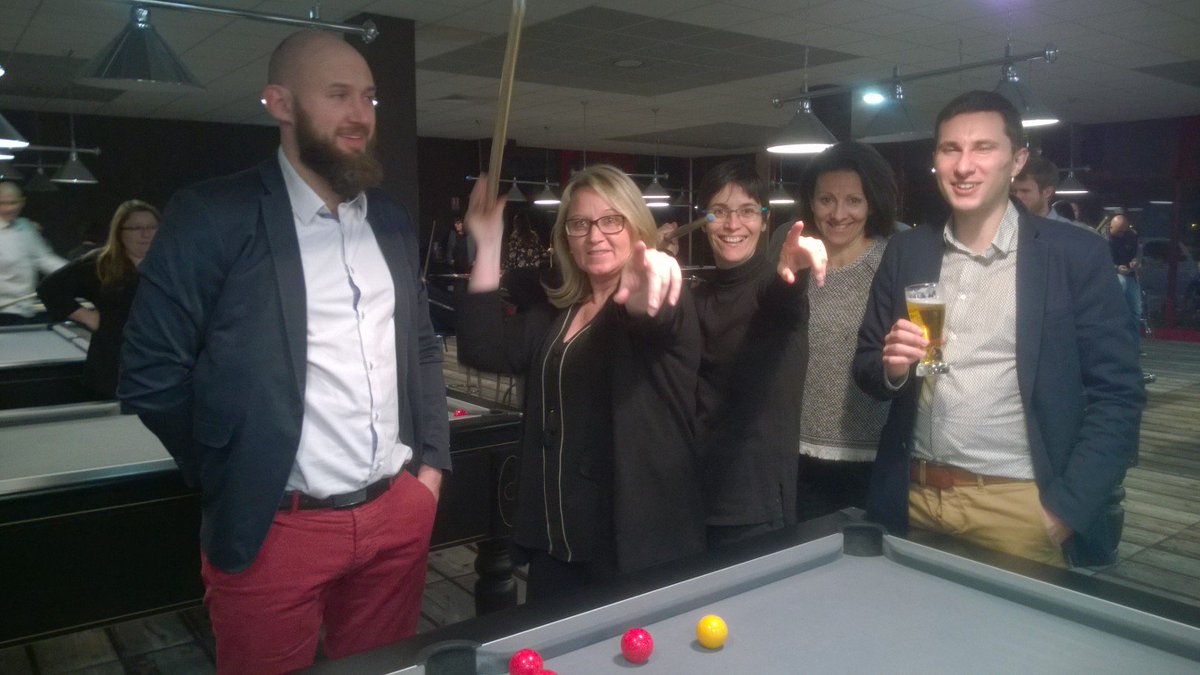 pprcxv's tweet photo. #Voeux2017 @Maif SOLFI 🔝 Tous les acteurs réunis à Tours le 10.01.2017 #BonheurPartagé 🎱🎳 https://t.co/g0hSFcOuLI