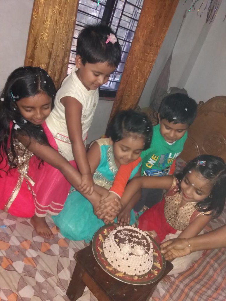 simman980's tweet image. Birthday ceremony