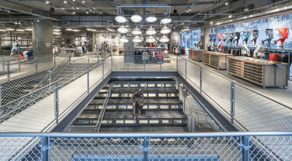 retailfocus's tweet photo. Inside the new @adidas NYC flagship https://t.co/9Az6vcgT24 #adidas #retail #retaildesign #vm #newyork experience https://t.co/9whp1XZbyz