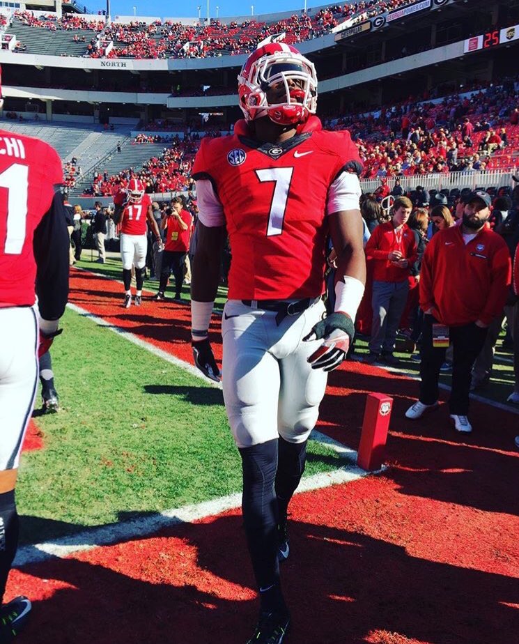 LoCarterUGA's tweet photo. Winter break, HS, Now, and my favorite place in Athens. https://t.co/xgjrzTjJIg