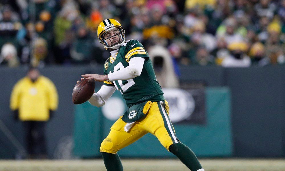 PackersNationCP's tweet photo. Aaron Rodgers over the last 8 games: 2,391 passing yards, 22 TD passes, 0 interceptions #GoPackGo https://t.co/wh5bRVfkIm