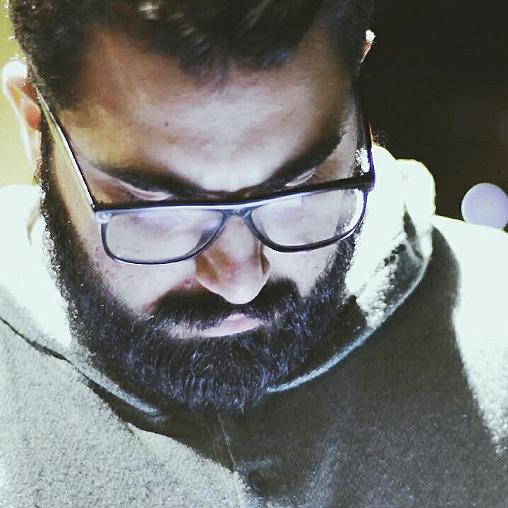 HSiadati's tweet photo. #NewProfilePic https://t.co/uE55g2sloh