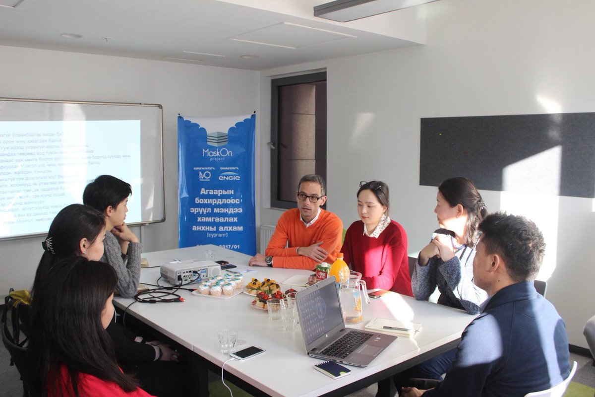 iVolunteer_mn's tweet photo. #MaskOn төсөл маань өнөөдөр дуусч @ENGIEgroup -д тайлангаа тавилаа. Санаа сэтгэл нэгт сайн дурын залуустаа баярлалаа. 😁 https://t.co/4jIQyF7Gu6