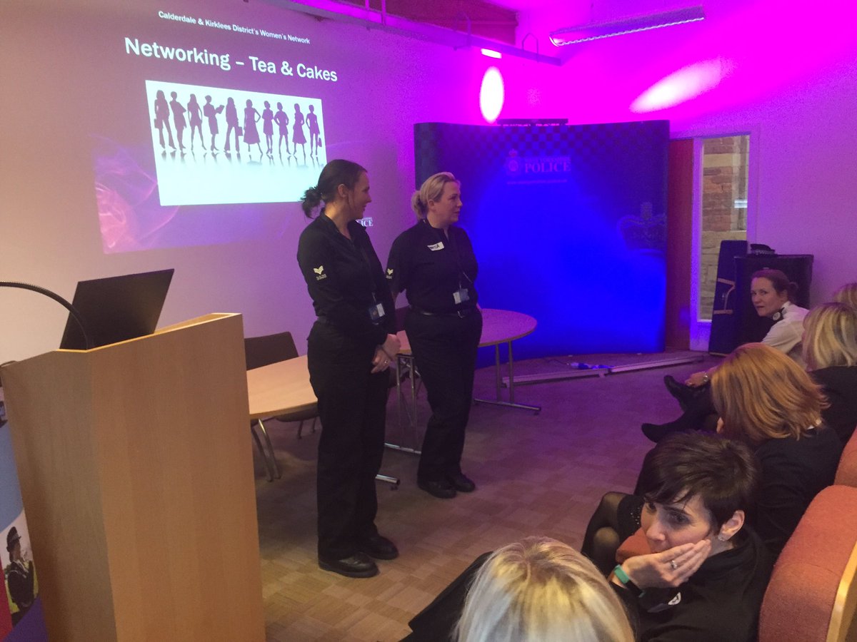 Liz_Barnett_'s tweet photo. Kirklees side of the Women's event! @WYP_CKWomensNet @WYP_BAWP #confidenceaccelerating https://t.co/FH43Jyk6YI