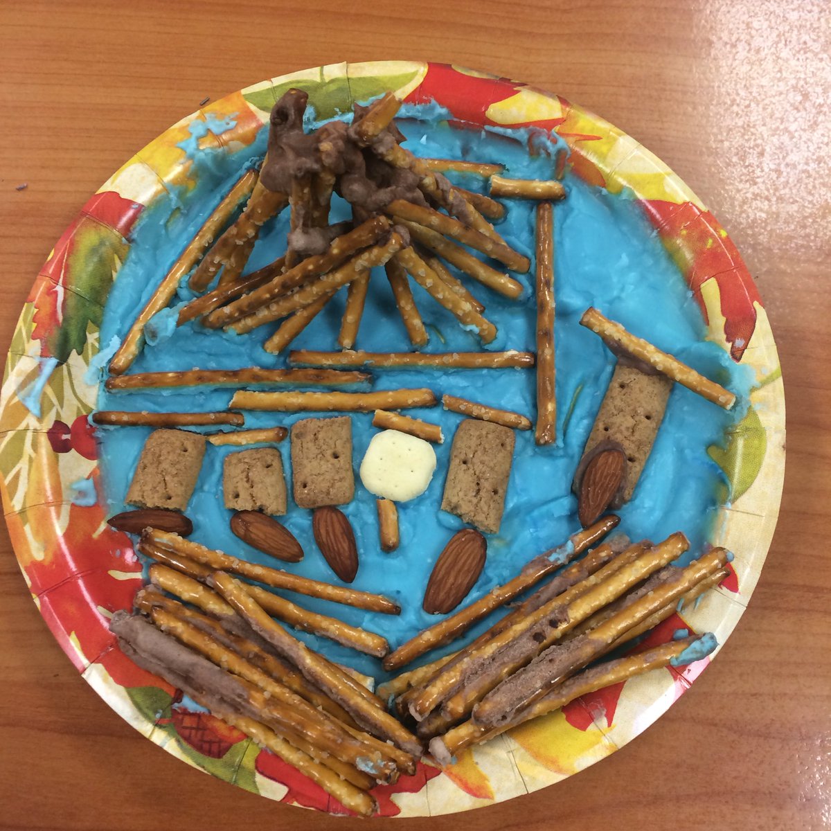 2nd_grade_scots's tweet photo. Last 2 lodges @HighElem https://t.co/MK6nN3b3IA