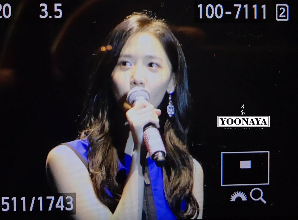 [PIC][13-01-2017]YoonA khởi hành đi Đài Loan để tham dự "THE K2 FANMEETING with YOONA in Taiwan" vào hôm nay C2DtzXCUUAIgE4t