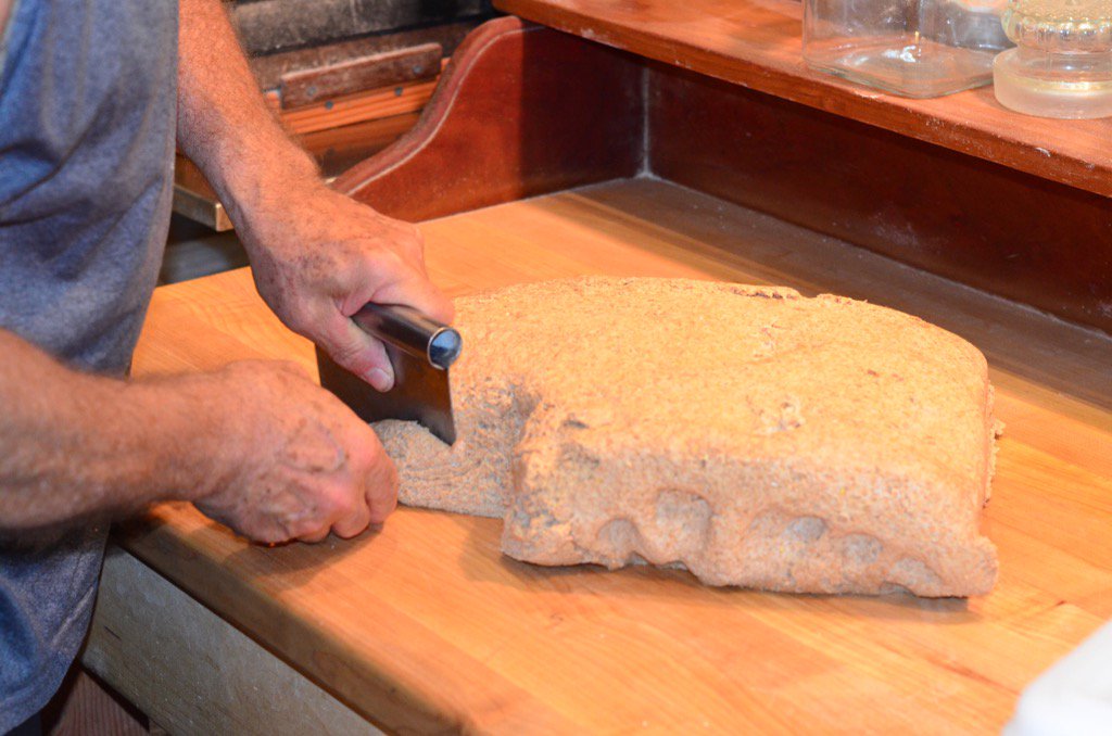 dansbread's tweet photo. That Dan, always trying to find ways to make more dough. He's on the road now delivering to the usually spots. https://t.co/FlhZJSim89