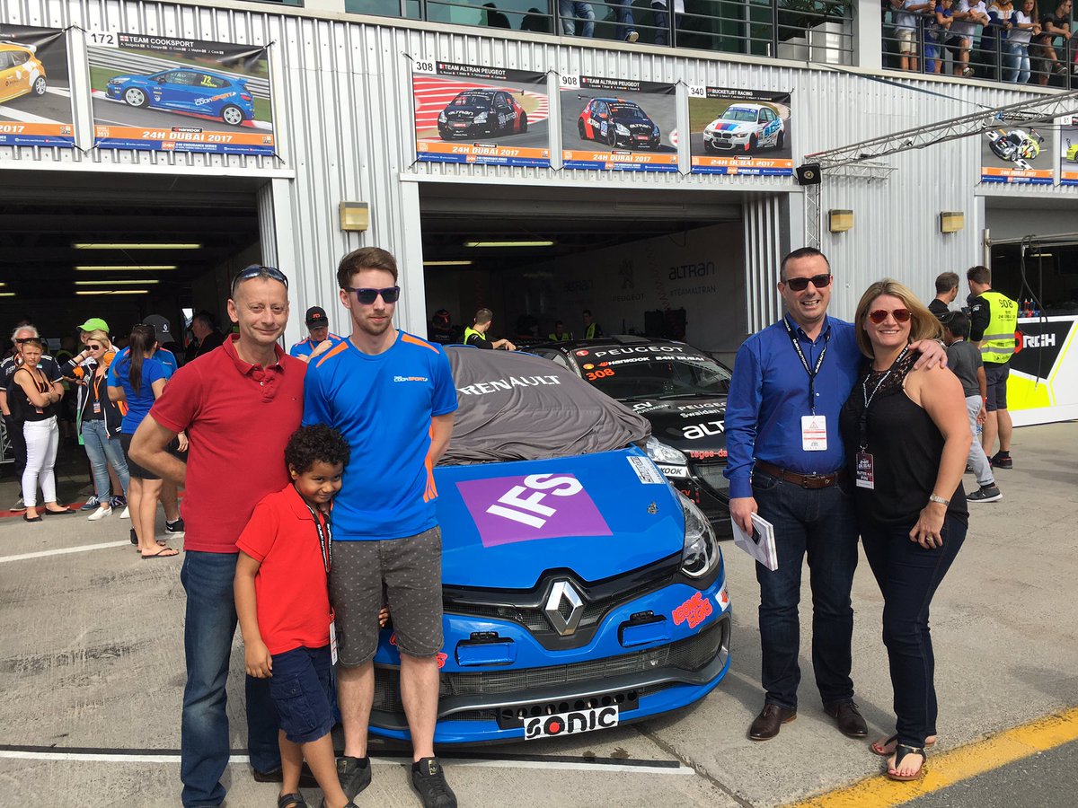 maybs33's tweet photo. Great to have the @IFSworld team here for the start of the Dubai 24 hour race. #IFS #dubai24h #renaultsport #teamcooksport https://t.co/okZG4EuVkC