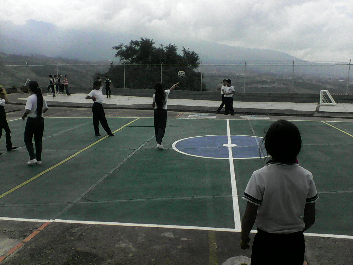 VIERNES DEPORTIVO-RECREATIVO.13-01-17.EREB JESUS MANUEL OLIVEROS.<a href="/circuito6Car/">circuito 6 cardenas</a> @ClifpC <a href="/Crazet2011/">Crazet2011</a> @fasoro1975