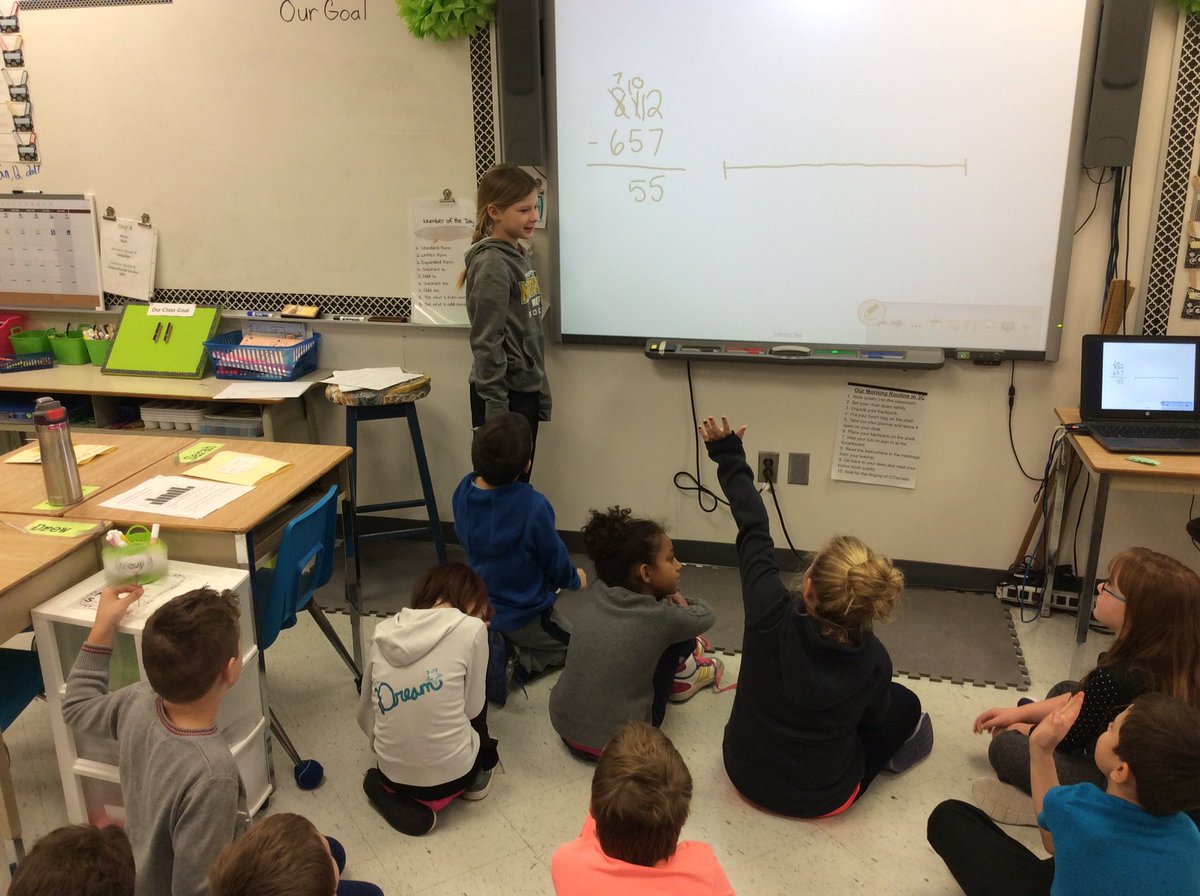 TerpstraUTES's tweet photo. It's always fun to welcome a guest teacher to Math. #cooperativelearning #expertstudents https://t.co/qw1jbhBd7G