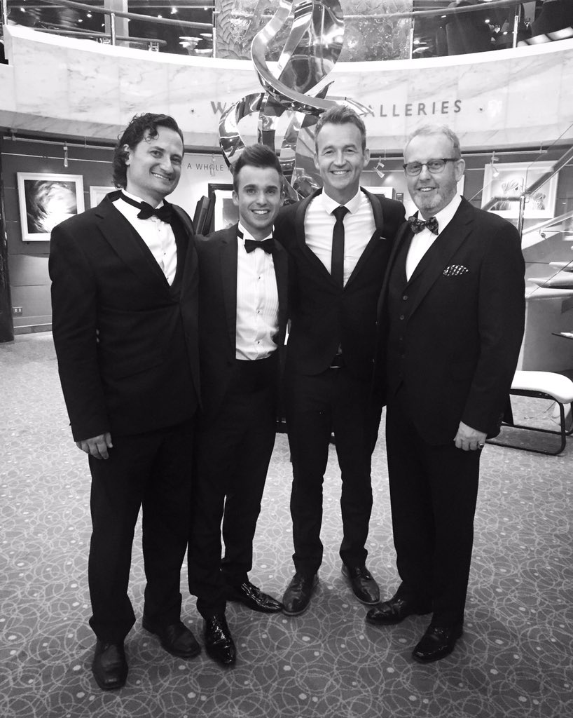 DeanStansby's tweet photo. A great pleasure working with these guys onboard the #Oceana @pandocruises @jon_clegg @wcaulfieldcomic @AbsoluteOpera @Carnivalukents https://t.co/pWsrfkZanv