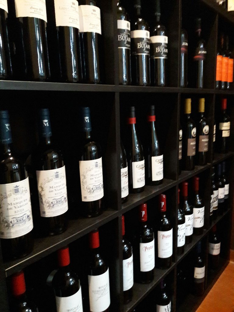 Noche de viernes, copa de vino!!