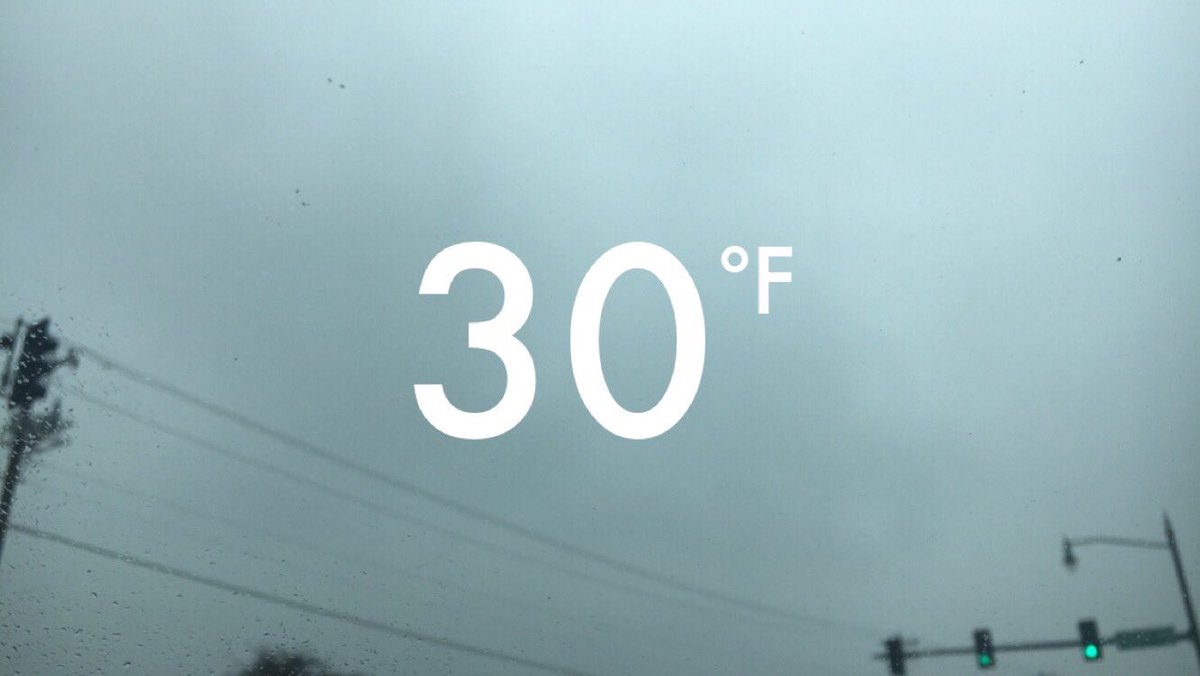 Freezing mist/drizzle is falling across the Metro. This is concerning for the evening commute. Watch for slick spots! 1:50pm <a href="/kfor/">KFOR</a> #okwx