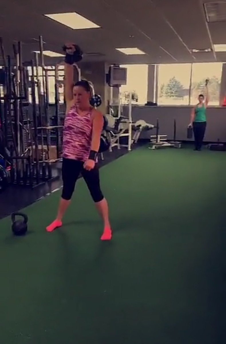 powersj4455's tweet photo. Closed the week out strong! #fitteam4life #powerperformance #plymouth #strength #whyiswing #powRFam
https://t.co/Zn5gNBdaCc https://t.co/LUmFbnJCEI