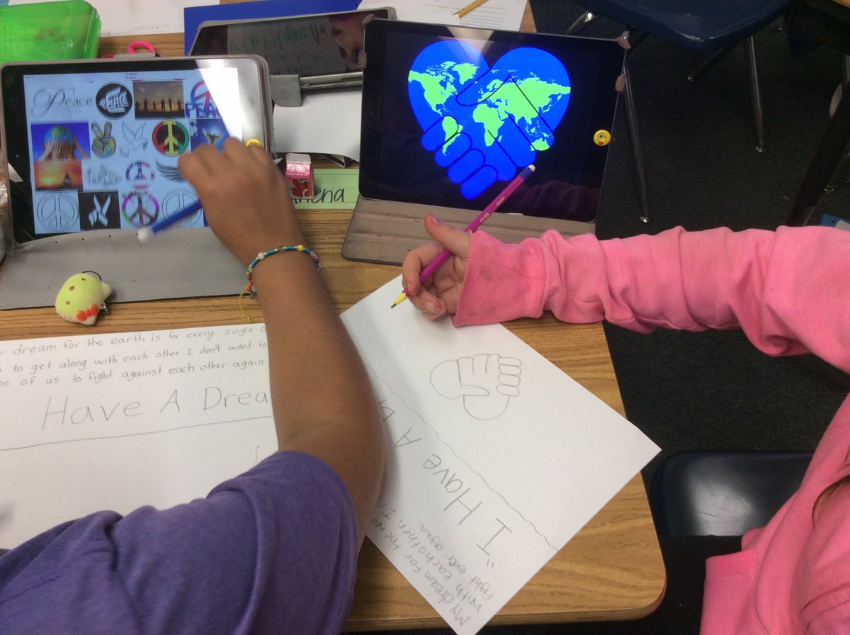 room19pandas's tweet image. Inspiring activists! Comparing/contrasting MLK &amp;amp; Ghandi, watching MLK&apos;s &quot;I have a dream speech&quot; &amp;amp; representing what peace looks like to us!