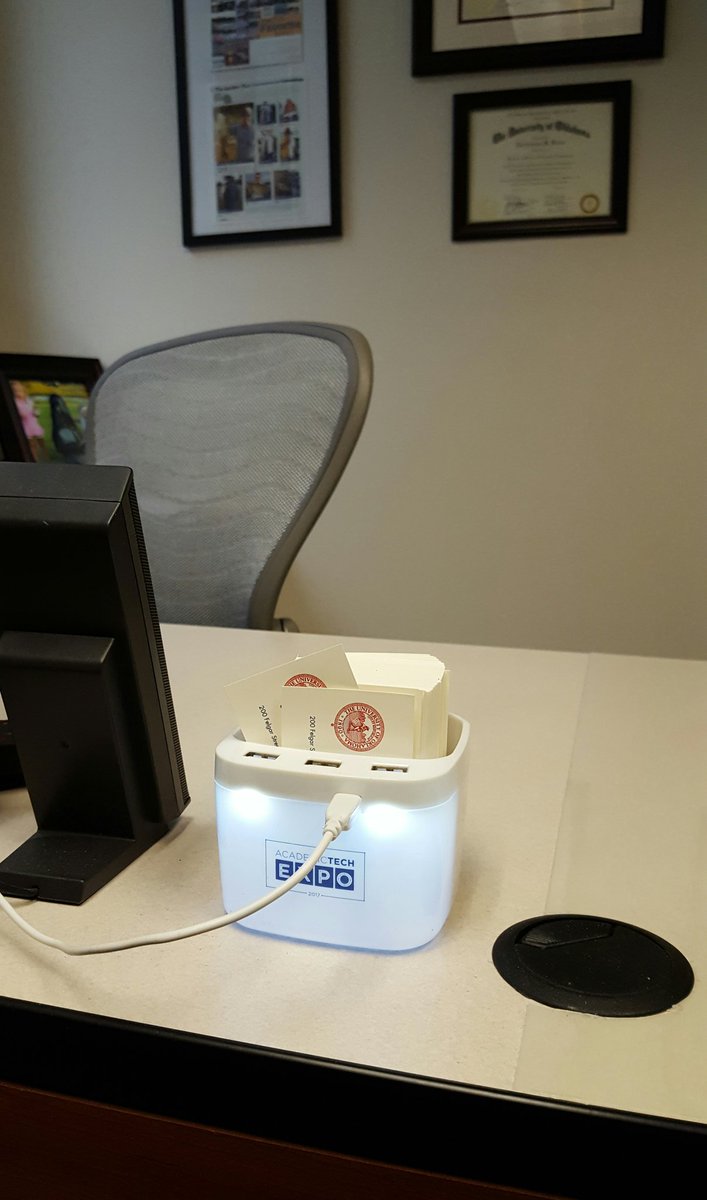 KobzaChris's tweet photo. Aha!  So THIS is what they are for! #OUTechExpo https://t.co/No9OxVlFTC