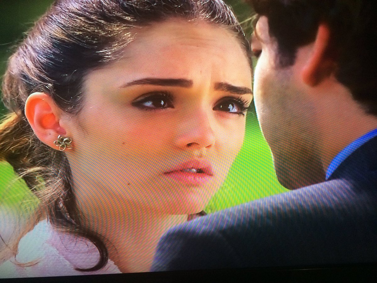 aniinharj's tweet photo. Aquele shippe que é impossível não shippar 😍 #CheiasDeCharme #Cilano https://t.co/gMDSch6qS1