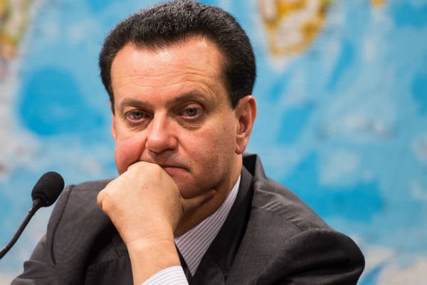 artebrasileiros's tweet image. Após polêmica, Kassab volta atrás e desiste de limitar banda larga fixa: