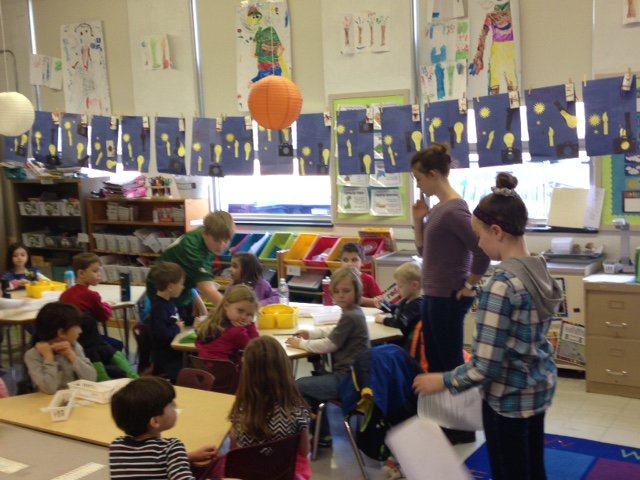 springcreekhawk's tweet image. Fifth graders teach STAR lessons at Lemont
#ambassadors #STARbehavior #LEHVHawksRule #community