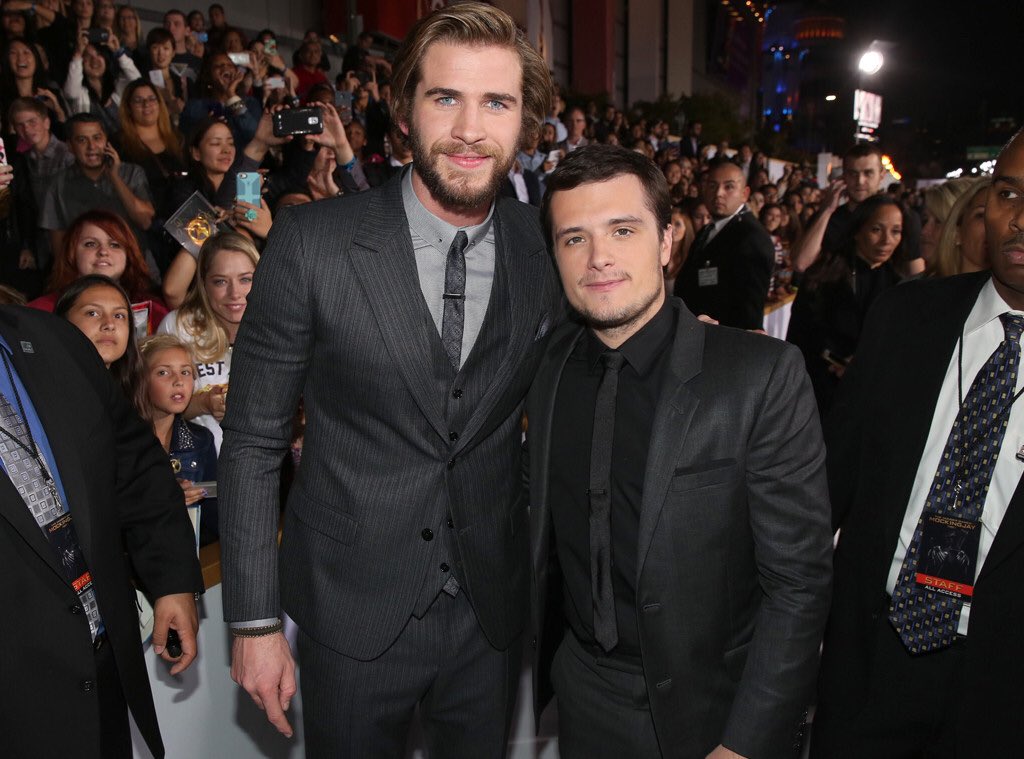 DailyJoshNews's tweet photo. Happy 27th birthday Liam Hemsworth! https://t.co/S1sDGgxptB