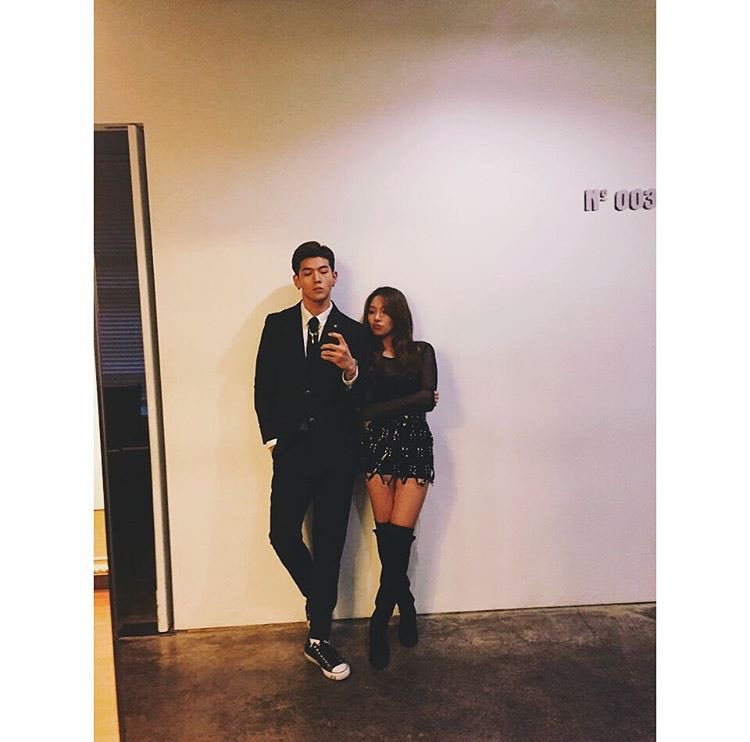 dooyua's tweet photo. 130117 || BM e Somin 💕 https://t.co/JWKZDbbmR0