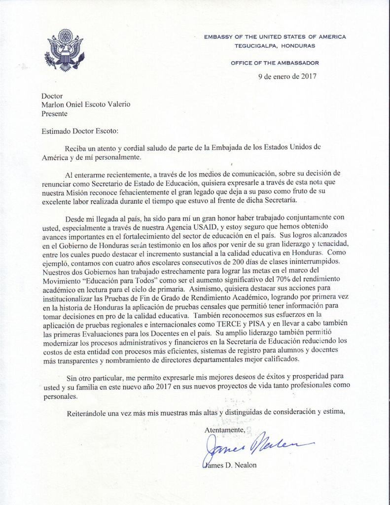 escoto_marlon's tweet photo. Muchas gracias Señor Embajador @USAmbHonduras por su reconocimiento a mi trabajo y por el apoyo brindado por ustedes https://t.co/gTpLsqLTGX