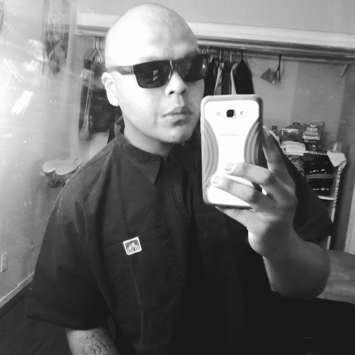 CHATOMTZ93's tweet photo. #BENDAVIS EVERYTHING #CREASEDUP ... FUCK TRENDS https://t.co/7EIOTr5ssW