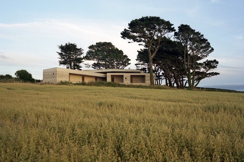 ArchitectsJrnal's tweet photo. ON SITE: Peter Zumthor's Secular Retreat in Devon for Living Architecture – exclusive pictures #waysofbeing https://t.co/1Rp151lBdk https://t.co/xMK1YiLvF9
