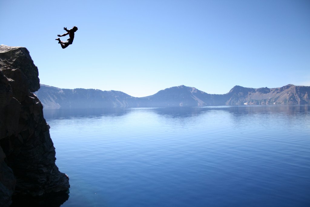 msalexjohnson's tweet photo. How I feel about tech class; not because I want to throw myself off of a cliff but because I'm ready to jump in! #TechKnowTeach https://t.co/fzNTE3ogDK