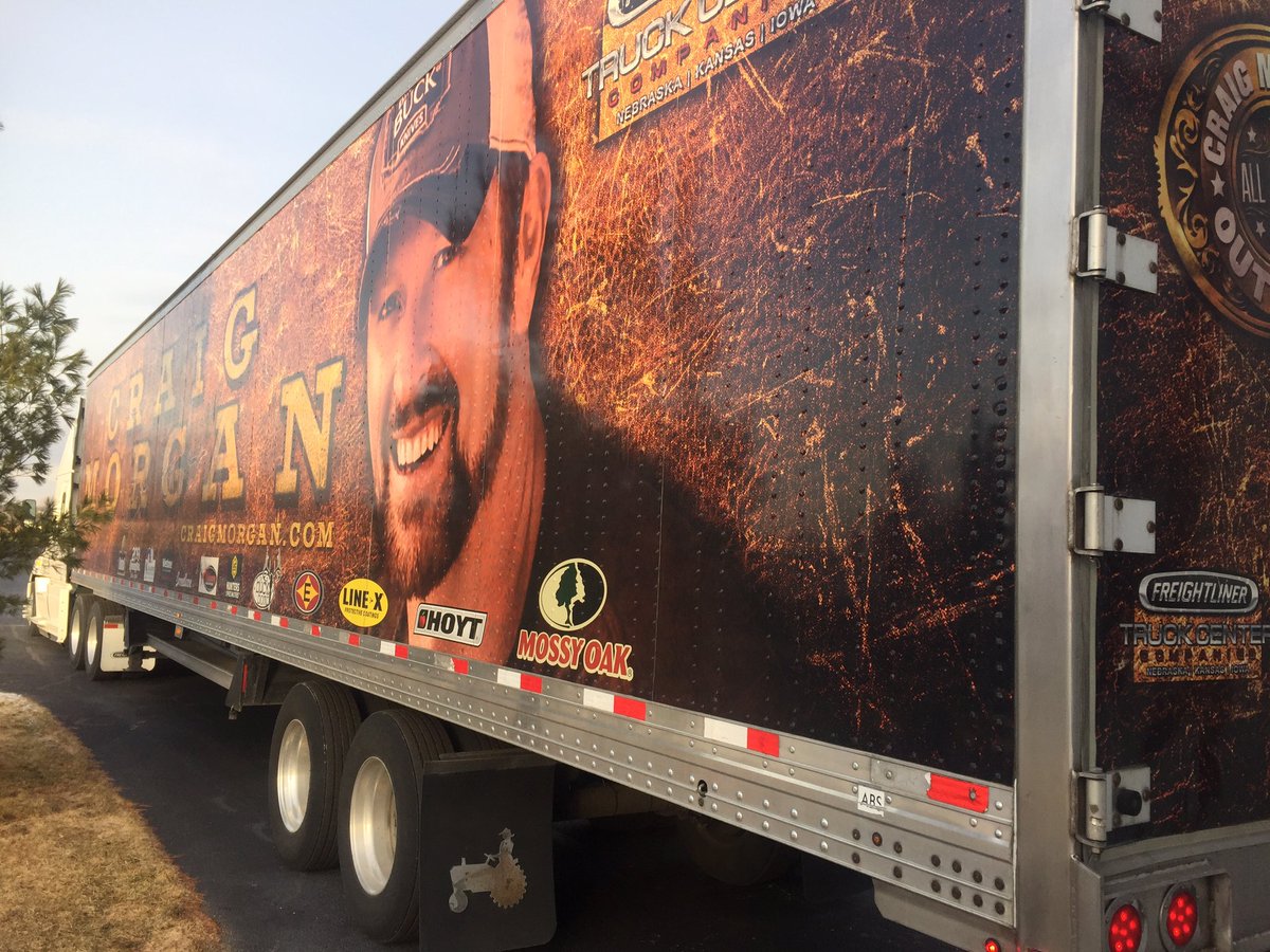 mojojeffsnyder's tweet photo. Scary thing is...  the weather is nicer than it was the last time I saw this trailer! #Production #work https://t.co/Ump1g6W73S