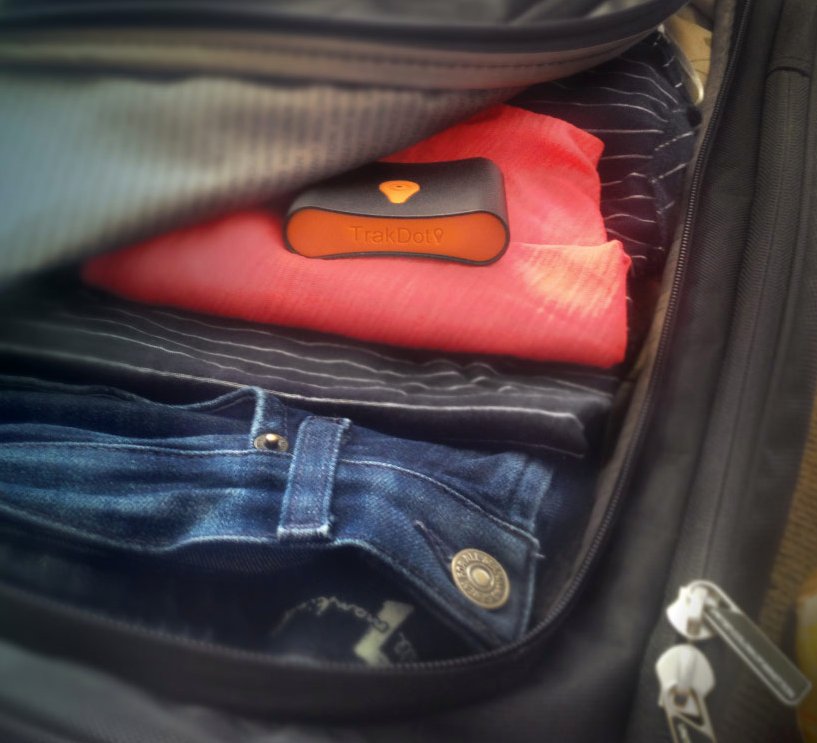TrakDotSuisse's tweet photo. #TrakDot first of the list of best luggage trackers for 2017! https://t.co/DA5DbS1G9g via @NerdTechy https://t.co/emOJ5koQJB
