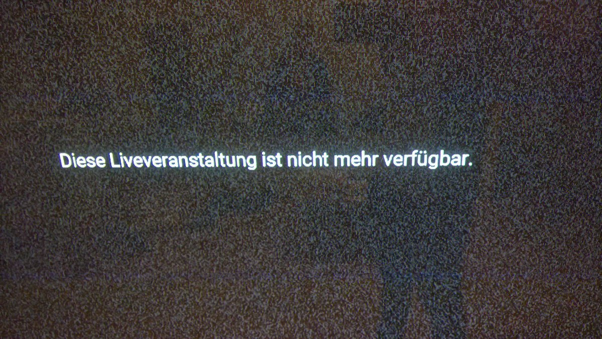 JuernKruse's tweet photo. Läuft. Nicht. Mehr. #handballwm #dkbhandball #GERHUN https://t.co/Vs1q1i5qnl