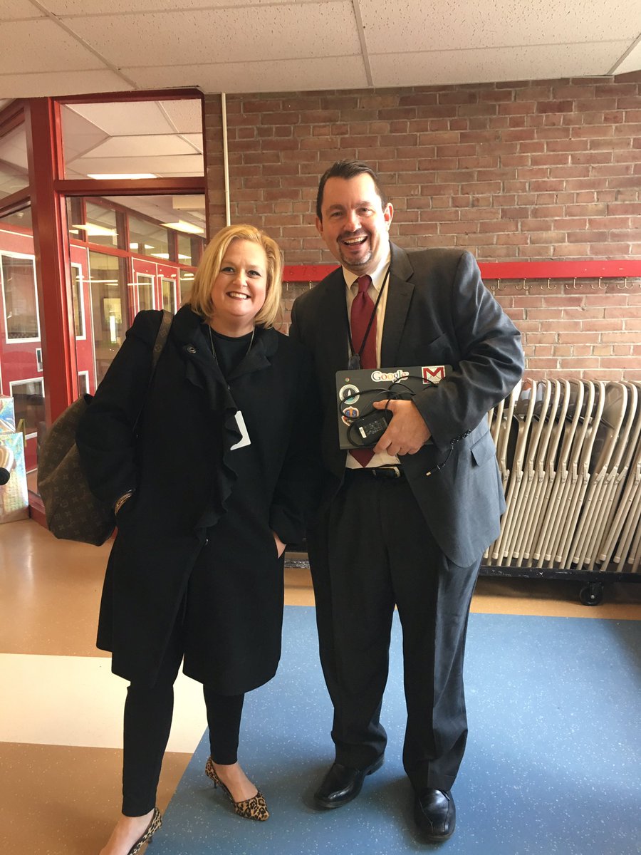 DO peeps lookin' sharp in the WES house! #wesgrows #guildlearns