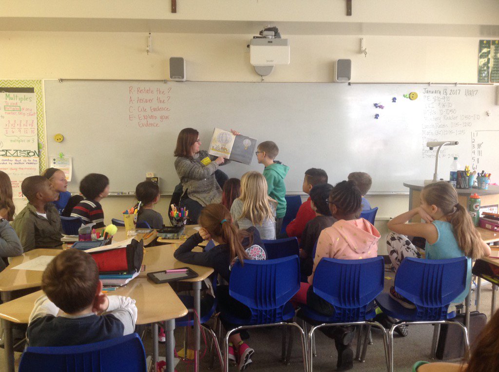 MsDatz's tweet photo. Thank you mystery reader! https://t.co/9snnR0T7zH