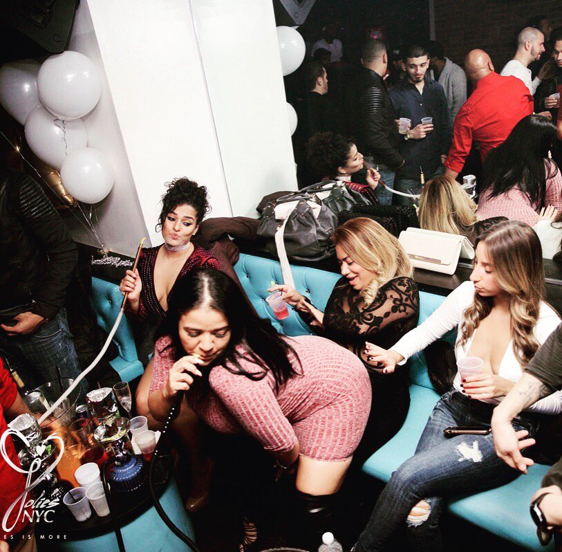 Amnesia_nyc's tweet photo. #saturday 1/14 @joliesnyc b-day bash 🎂 for @honeygerman &amp; @djfirstchoice 🎧 music by @djhollywoodko @djfirstchoice @djgetloose @djtrase https://t.co/4hZJm5xDuW
