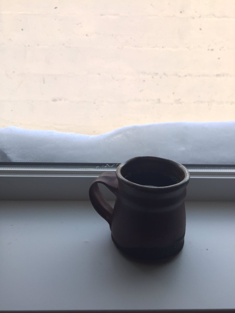 Todays energy brought to you by <a href="/HotboxRoasters/">h</a> and <a href="/SquattersBeers/">Squatters Craft Beer</a>. Coffee in a crowler..we live in a magnificent time.