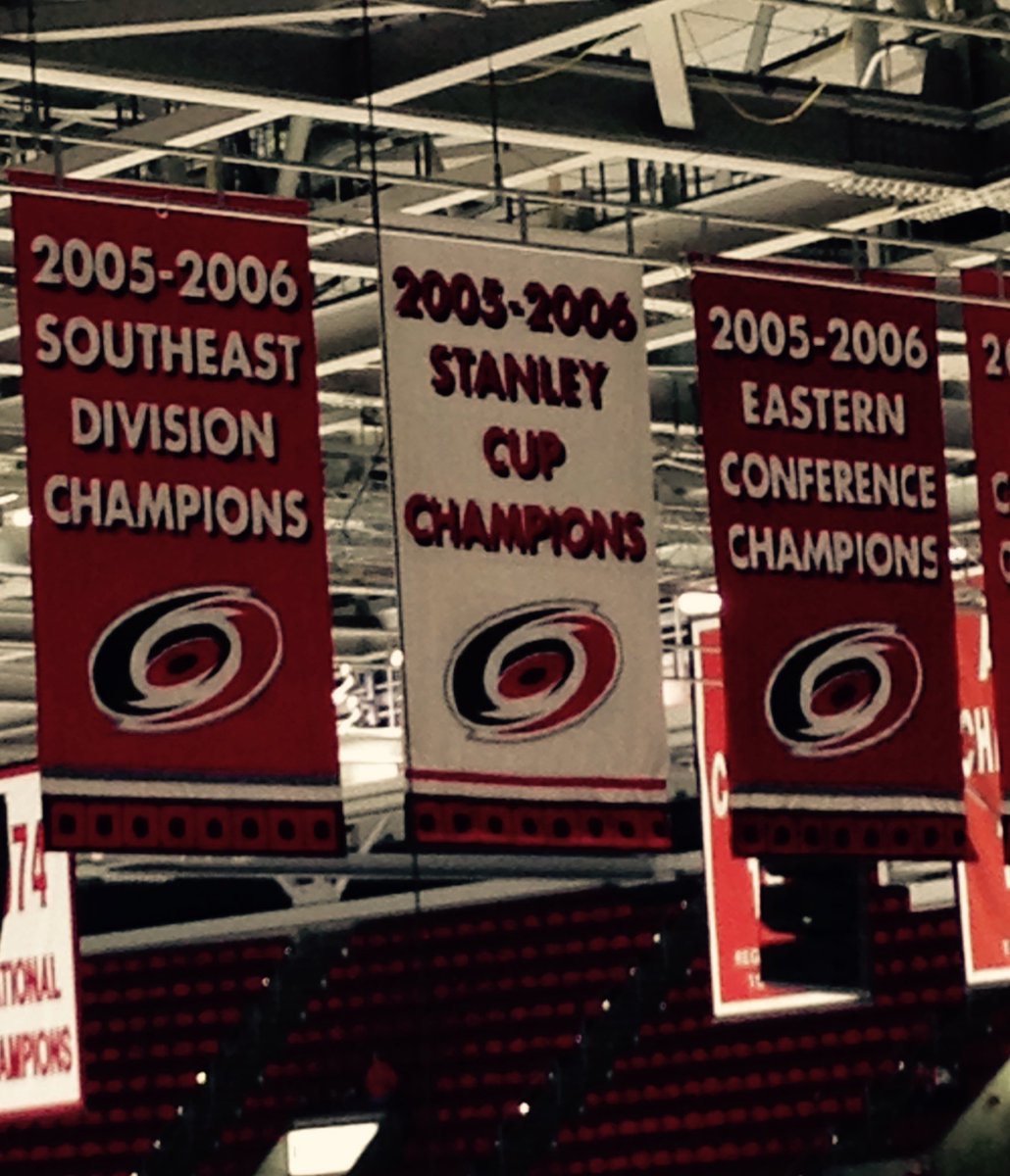 rdesantis7's tweet photo. I've looked up. #2006 @JeremyWGR @BuffaloBill549 @btrak7 https://t.co/kxevQqCDxj