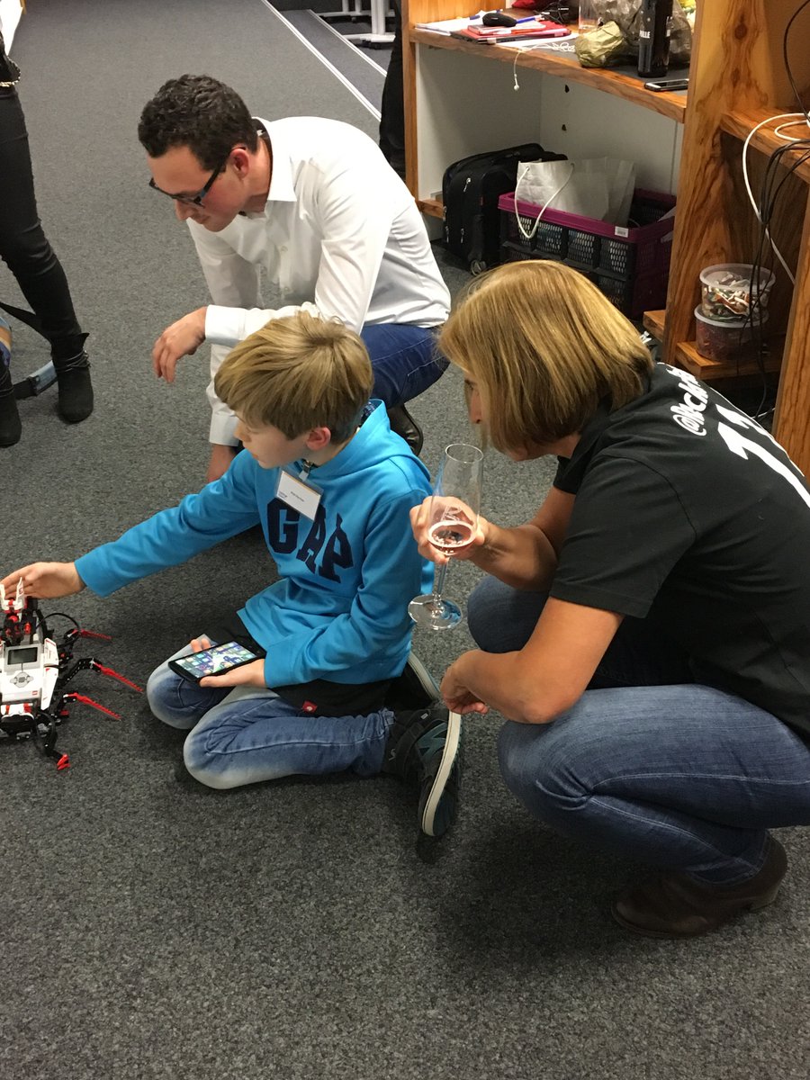 kati_nonhebel's tweet image. @RueckertTanja #SAPLearnHackPlay #saplhp #SITWDF #sitkids