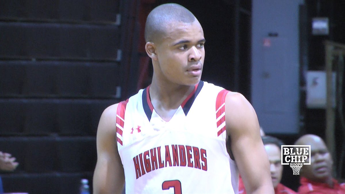 BlueChipHoops's tweet photo. Nick Honor Is A Crafty Point Guard!! https://t.co/2aQ3E475wr https://t.co/OcDLwZLw0j