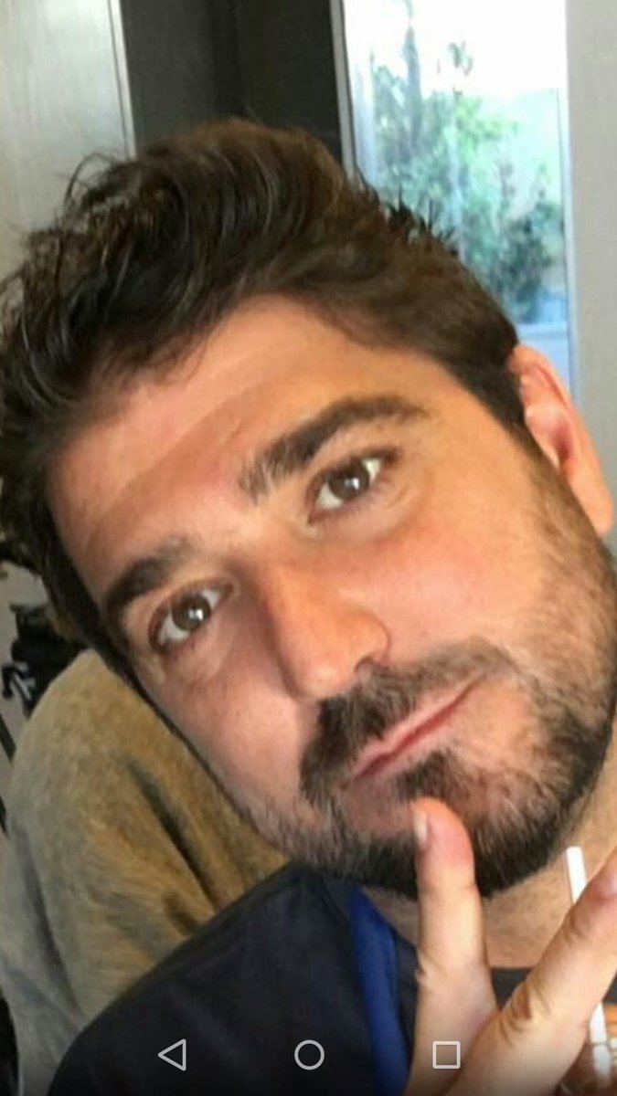 IBlave's tweet photo. @antoniorozco CUANDO TE #RECUPERES !!!!! TENIAS KE HACER UN #MANNEQUINCHALLENGE!!!!! SERIA LA.#CAÑA !!!!! SE LIARIA MUY PARDA !!!!!! https://t.co/aU7VNmpClp
