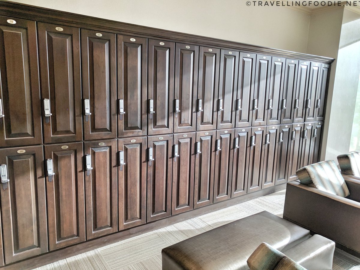 Locker Room at Golden Nugget Las Vegas Spa and Gym