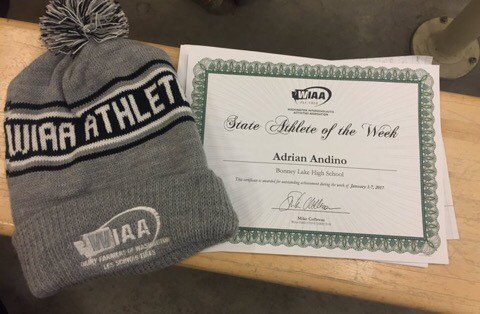 BillElleby's tweet photo. Congrats SBS Ranked 2019 AJ Andion 5'9 PG Bonney Lake HS Named WIAA Athlete of the week.This young man is Special! https://t.co/XA4zP7w1Ez
