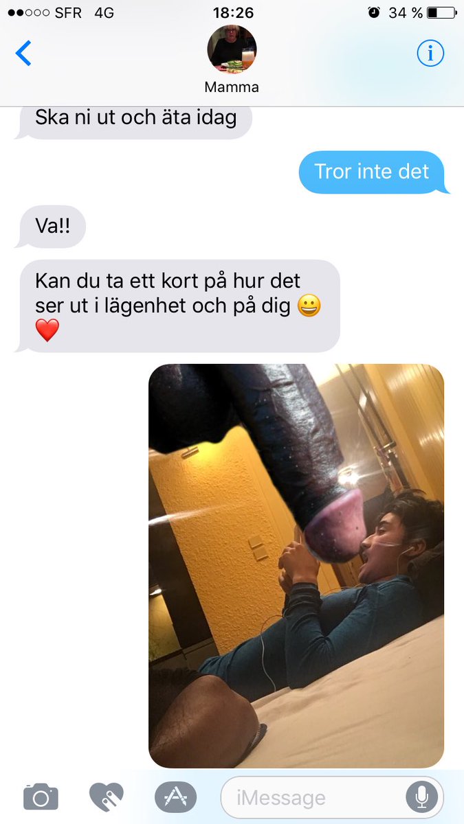 Carl_Andreasson's tweet photo. Skickade fel bild på lägenheten till mamma 😳 https://t.co/8zGAWO0DDh