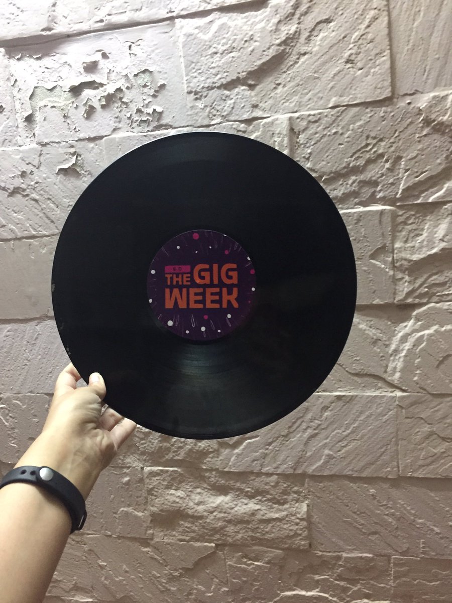 ZeniaIrani's tweet photo. The coolest invite from @TheGigWeek arrived. Fresh musical talent all week long! Definitely worth checking out. #OneWeekManyYou https://t.co/u2NeXUsHdV